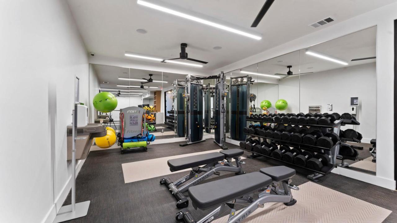 Apartamento Luxury Central Apts - Free Parking, Gym, Fast Wifi Austin Exterior foto