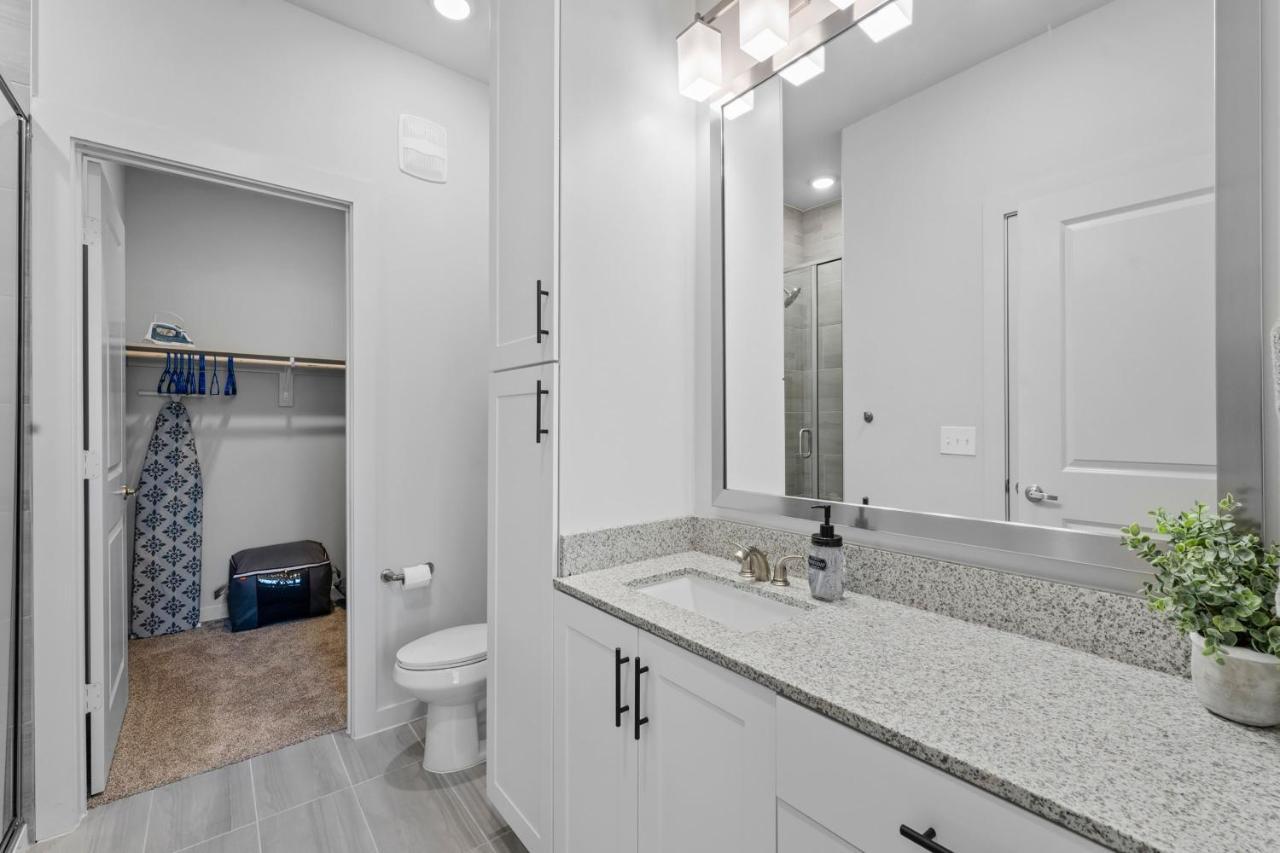 Apartamento Luxury Central Apts - Free Parking, Gym, Fast Wifi Austin Exterior foto